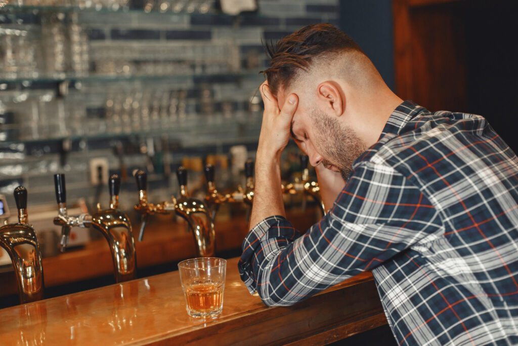 Guarire dall'alcolismo: il supporto dello psicologo